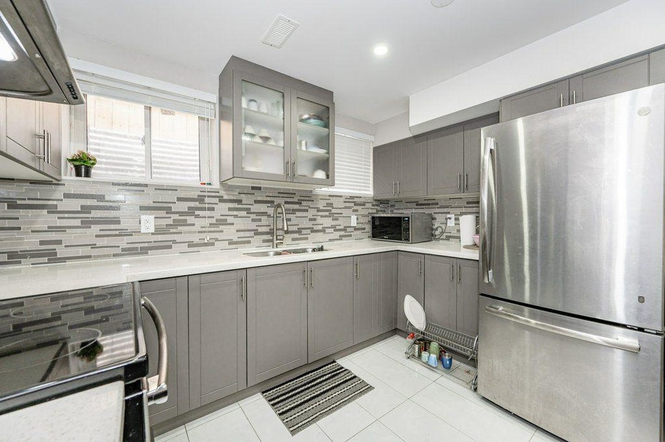 2 Bedroom Basement available for rent 4