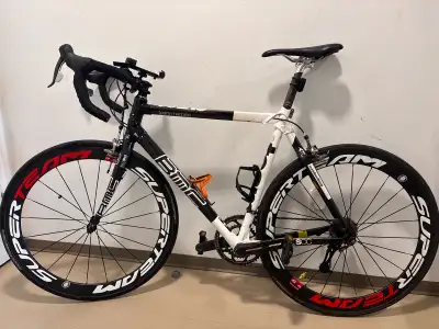 BMC Teammachine SLT01 (55cm) – Custom Carbon Road Bike , View more