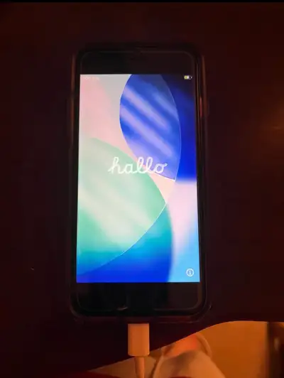 iPhone SE (3rd Gen, 64GB) – Excellent Condition – Unlocked, View more