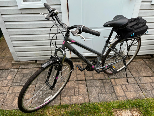 Vélo Hybride Supercycle Solaris 18 Vitesses 700C TOUT ÉQUIPÉ !!! dans Randonnée, ville et hybrides  à Ville de Montréal - Image 2