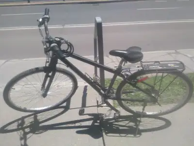Cannondale hybrid, View more