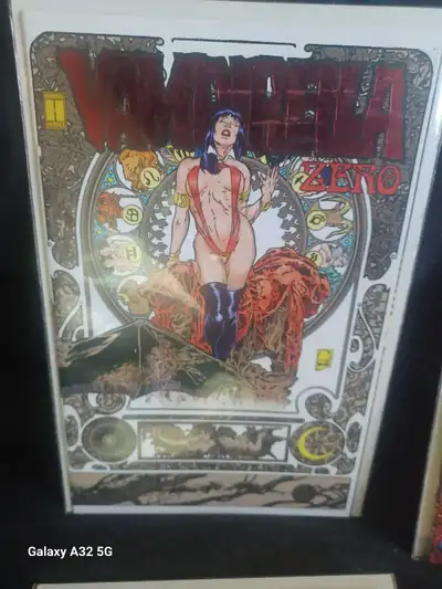 Comic - Vampirella Collection, View more