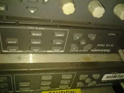 Tektronix wvr7020 Multi-Standard Multi-Format Waveform Rasterize, View more