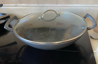 Cast iron Wok 14” with lid