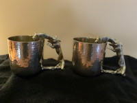 Unique wolf handle beer mugs in solid pewter