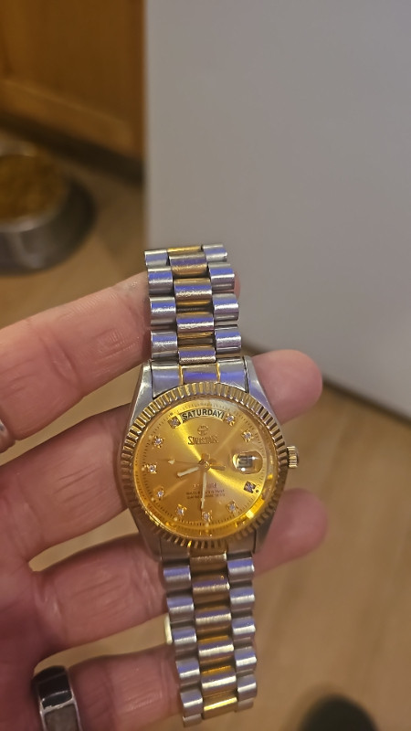 Swistar Sapphire Crystal Watch in Jewellery & Watches in City of Toronto