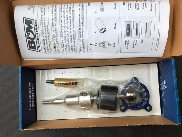 B&M 45163 Sport Manual Shifter for Nissan 350Z 370Z INFINITI in Transmission & Drivetrain in Vancouver - Image 4