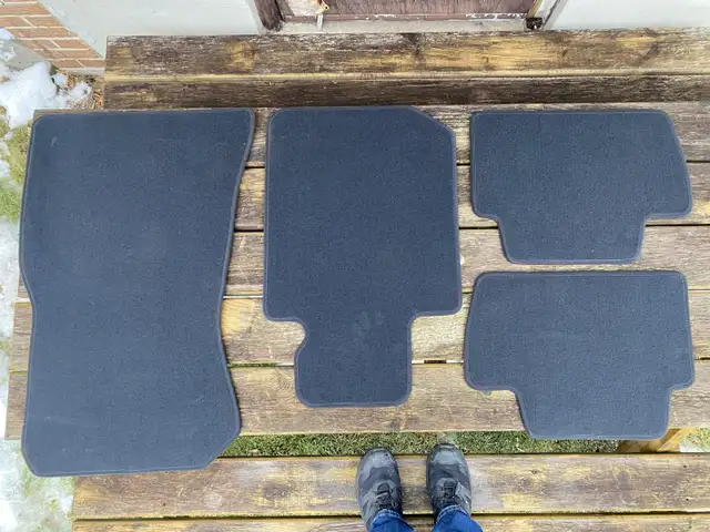 BMW M240i OEM New Carpet Car Mats in Other Parts & Accessories in City of Toronto - Image 2