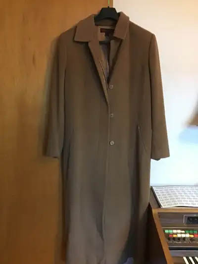 MANTEAU. DHIVER  SIMONG. CHANG NEUF gr 12 ANS, View more