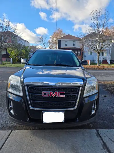 2014 GMC Terrain 2.4L AWD. - 5 seater. The car is in perfect condition. No mechanical or physical is...