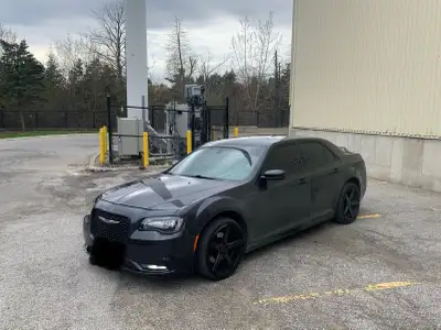 Selling my 2016 Chrysler 300 S awd 3.6 V6, drives great , ac blows cold, clean interior, fully loade...