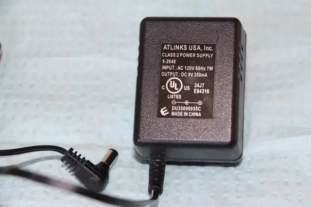 Power Adapters/chargers of various types in General Electronics in Edmonton - Image 7