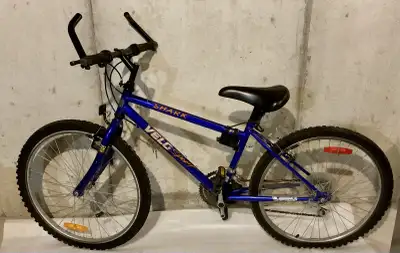 Velo Sport Shark Bicycle (all terrain), View more