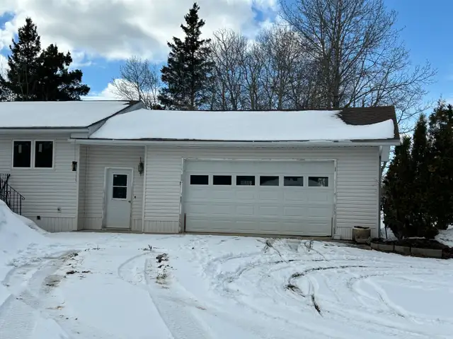 Farm house for sale in Houses for Sale in Nipawin - Image 7