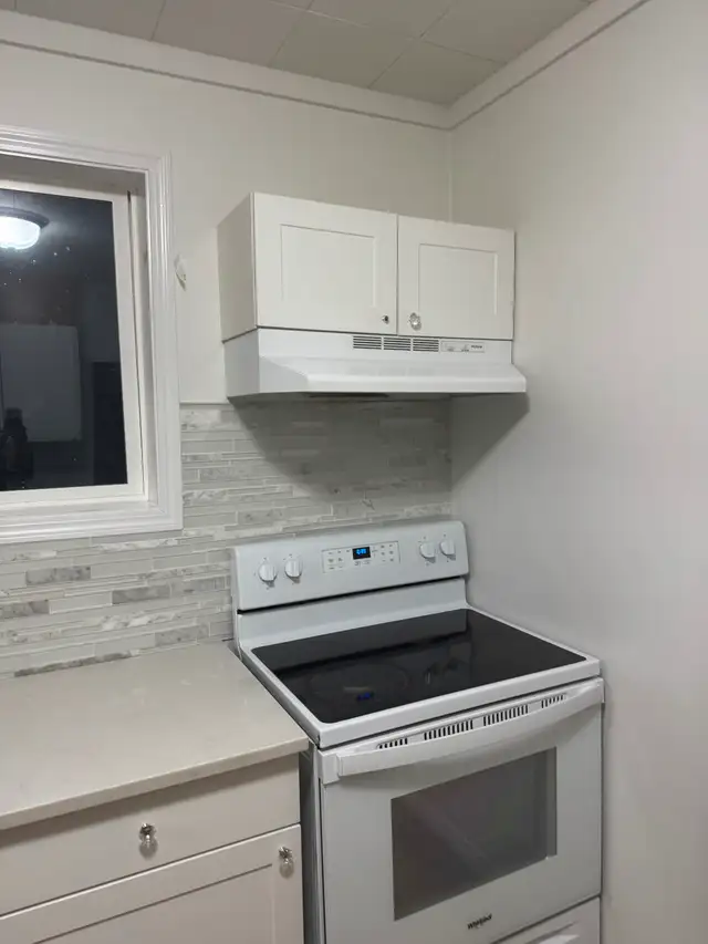 2 bedroom fully renovated house for rent- First month 30% off.