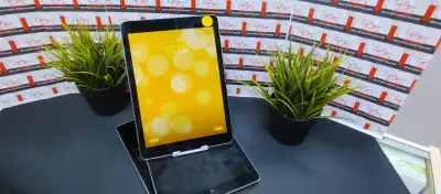 Ipad 5 128G, Ipad Air, Ipad Air 2, Ipad 6, Ipad Pro Plusieur en, View more