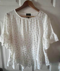 NWT W5 Blouse • White/Gold • Large