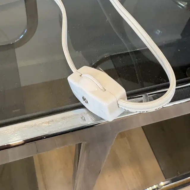 Vintage Art Deco Style Table Lamp in Indoor Lighting & Fans in Hamilton - Image 11