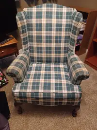 REC ROOM CHAIR