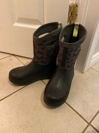 Girl’s Bogs Boots