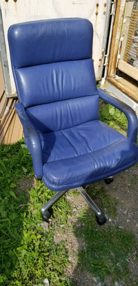 Conference Chair (Swivel/recline) 
