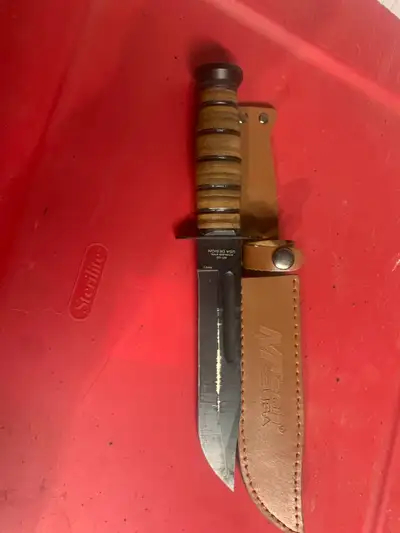 hunting and pocket knives , View more