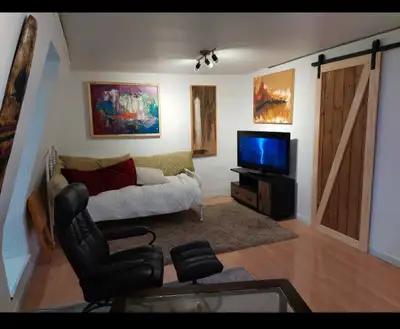 Short-term Stays Condo Gallery Place Cartier, View more