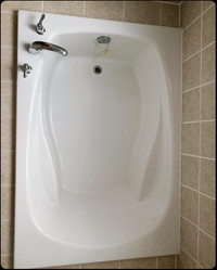 Rectangle Soaker tub with Moen Taps