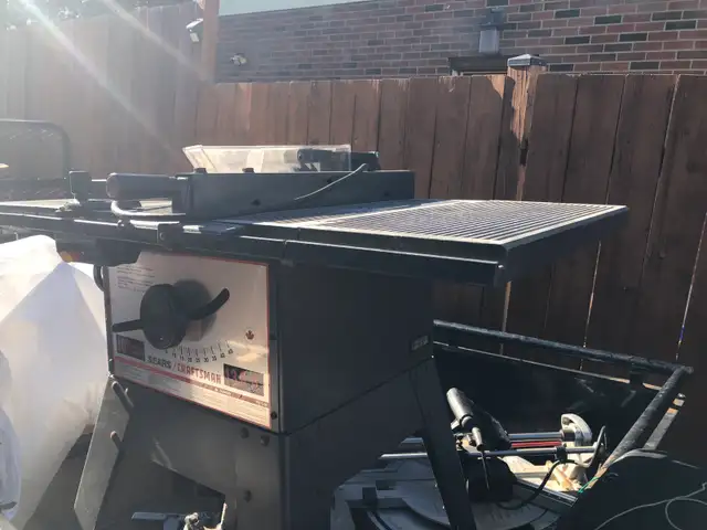 Craftsman 10” Table Saw in Power Tools in Oshawa / Durham Region - Image 5