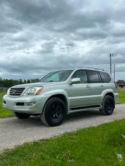 2005 Lexus GX 470 “Japanese model” Silver - 325,000km - Heated seats - Rear climate control - Sunroo...