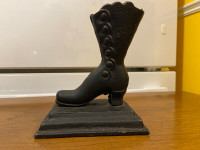 Vintage Victorian Ladies Boot Cast Iron Match Holder