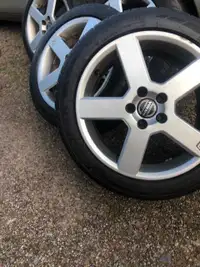 17" Volvo R rims with COOPER ZEON RS3-G1 