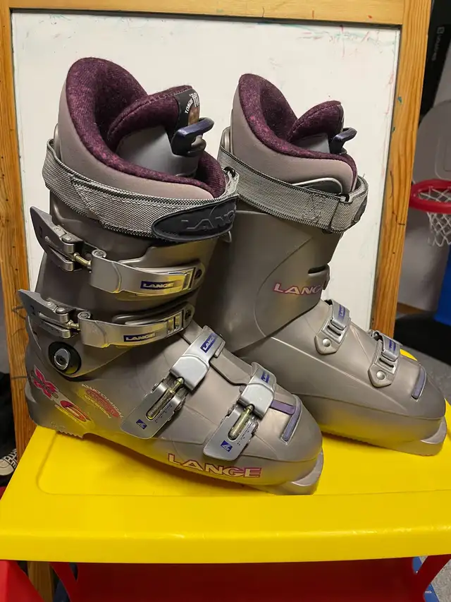 Lange Ski Boots Size 25.5 $10  Good Cond in Ski in Calgary - Image 2