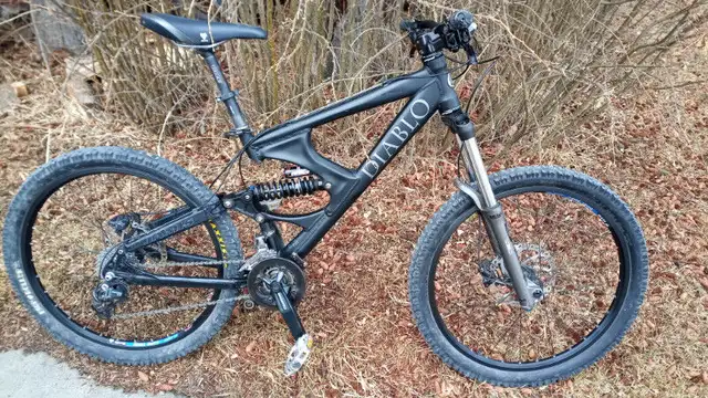 Jamis diablo mountain bike in Mountain in Calgary - Image 2