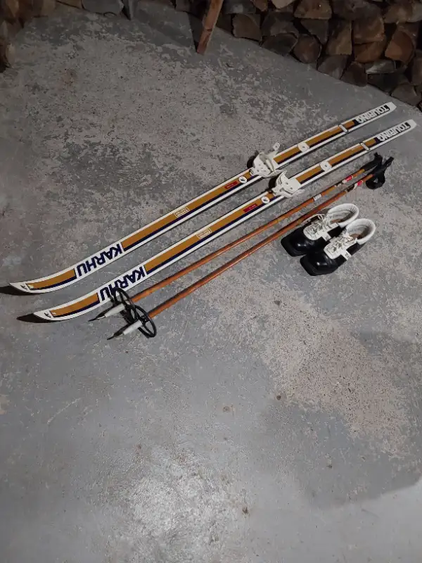Skis de fond et bottes in Ski in Drummondville - Image 3