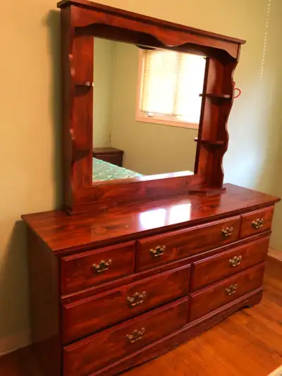 Beautiful bedroom set, includes dresser, mirror, queen panel headboard, two nightstands, five-drawer...