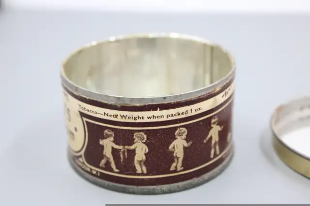 Vintage Baby's Bottom Tobacco Ttin in Arts & Collectibles in London - Image 9
