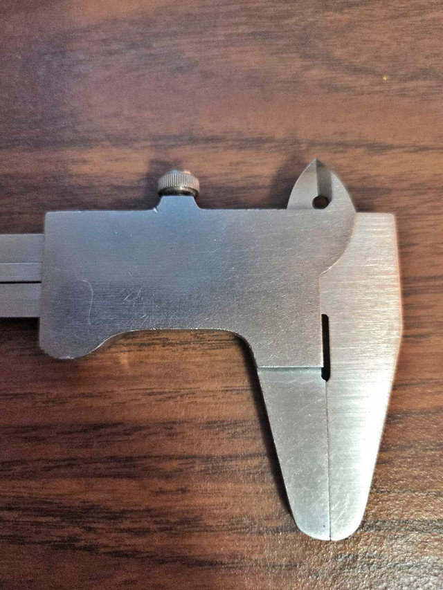 Vintage Like New Mitutoyo Vernier caliper 7inch (Made In Japan) in Hand Tools in City of Toronto - Image 4
