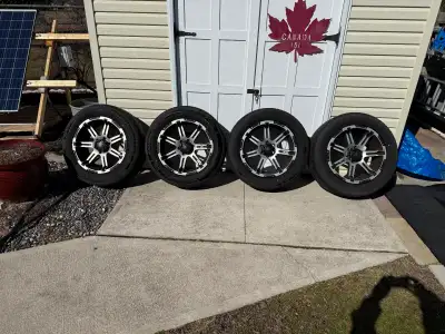 Motomaster Hydra Edge HD 275/55R20 tires less than 2yrs old and 8000 km of non-winter use. Purchased...