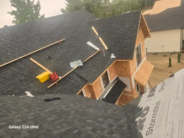 Roofing440611806233896966