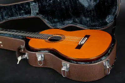 Asturias Standard Handmade Classical Guitar Japan 1997, View more