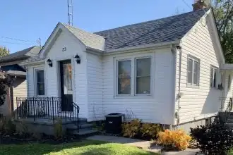 This is a STUDENT rental that is walking distance to Niagara College and on a bus route if you are g...