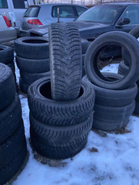 KUMHO WINTERCRAFT ICE 185/55 R15 (Set of 4 winter tires)
