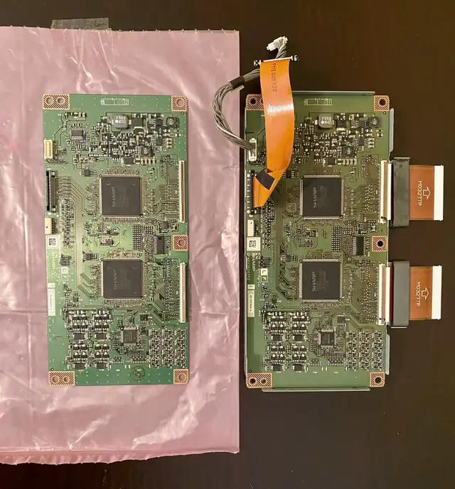 Sharp Aquos 52” LC-52D62U LCD Tv T-Con Boards in TVs in Kitchener / Waterloo - Image 3