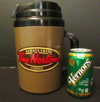 TIM HORTON'S Aladdin Plastic Travel Mug/Insulated Thermos 64 oz