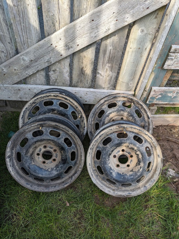 Four 15 inch rim for sale - $75 in Tires & Rims in Dartmouth - Image 2