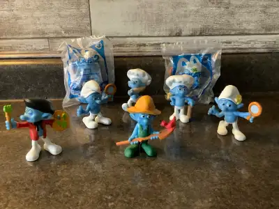 2011/2013. You get all figures shown in pictures. The ones still factory sealed are Vanity and Handy...