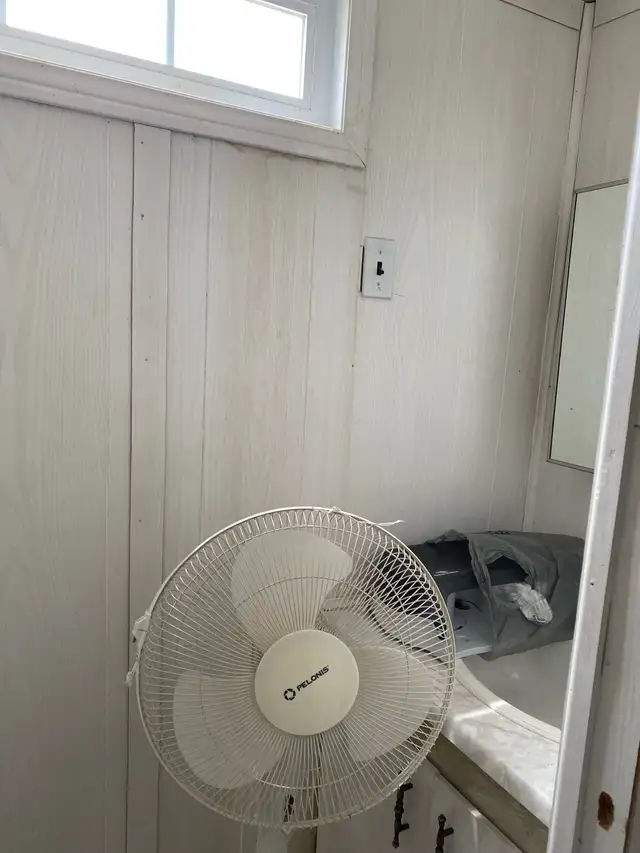 Mobile Office Trailer/Tiny Home -Ridgetown “REDUCED” “ in Other in Chatham-Kent - Image 10