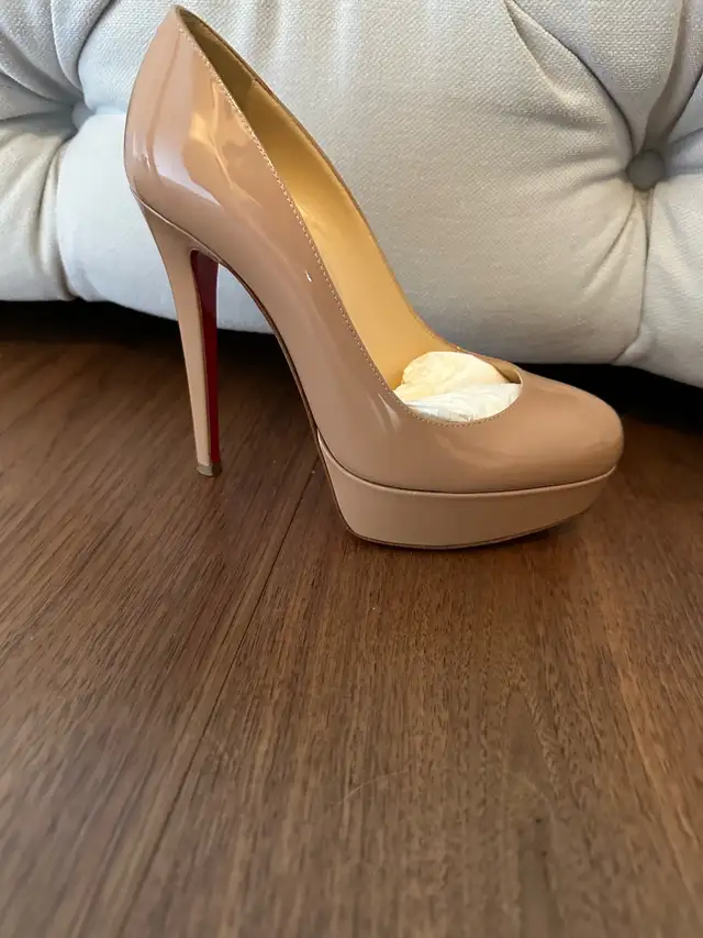 Christian Louboutin Bianca in Women's - Shoes in City of Toronto - Image 2