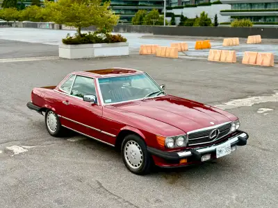 Collector Car | Final Year of R107 | Rare Color Combination The final production year of the legenda...